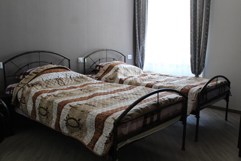 Guest House On Gia Abesadze Street Tbilisi Eksteriør billede